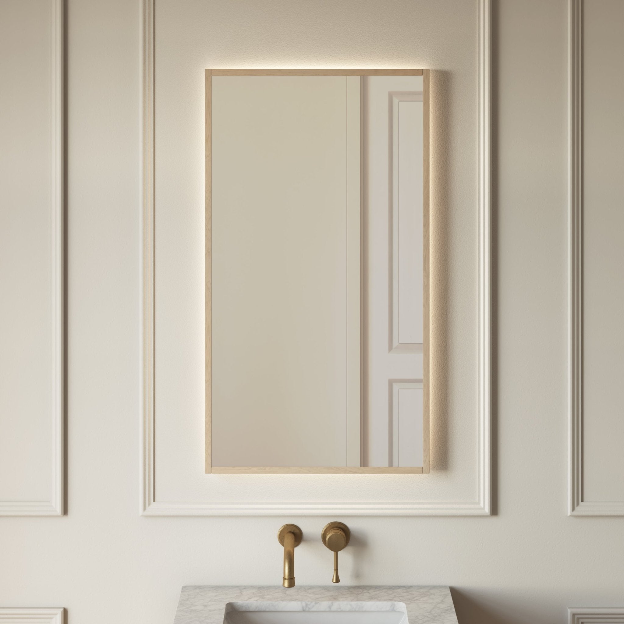 Image of Quadro Rectangle LED Mirror - Cavari